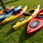 KAYAKS